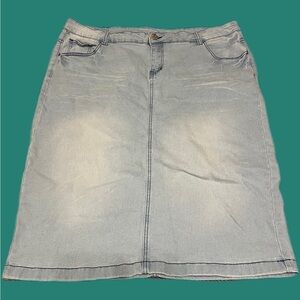 𝐁𝐞 𝐆𝐢𝐫𝐥 𝐋𝐢𝐠𝐡𝐭 𝐃𝐞𝐧𝐢𝐦 𝐌𝐢𝐝𝐢 𝐒𝐤𝐢𝐫𝐭